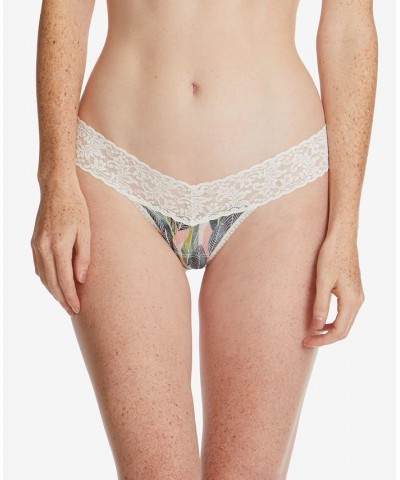 Low-Rise Printed Lace Thong Tropical Leaf $13.25 Panty