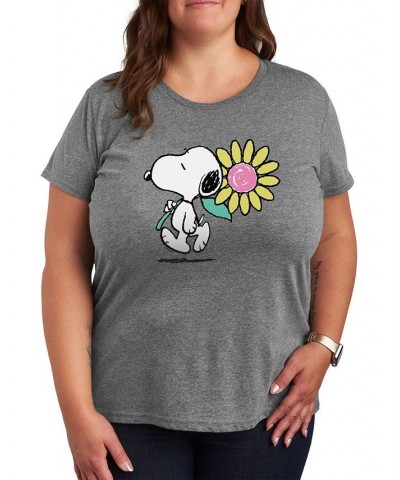 Plus Size Trendy Peanuts Graphic T-shirt Gray $11.41 Tops