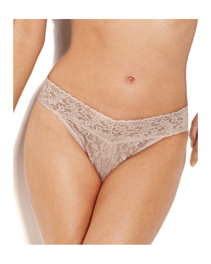 Women's Signature Lace Original Rise Thong Brown $12.44 Panty