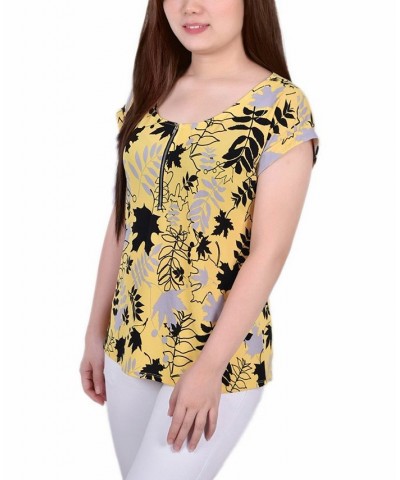 Petite Short Extended Sleeve Zip Top Yellow Silver Black $12.71 Tops