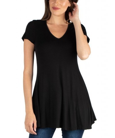 Women's Short Sleeve Loose Fit Tunic Top with V-Neck Black $15.96 Tops